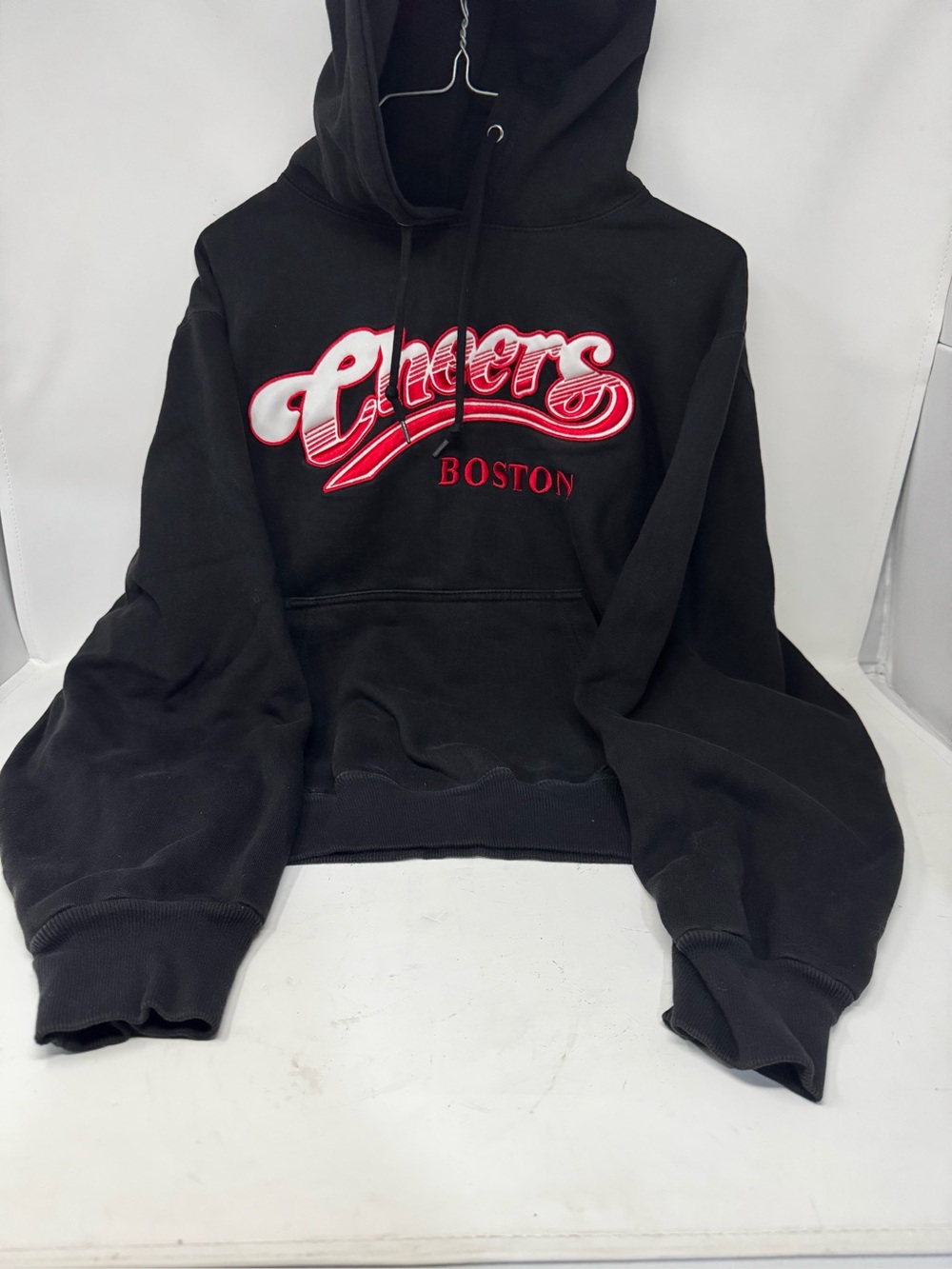 Vintage Cheers Boston pub Black Hoodie with Red & White stripes 1997 size medium